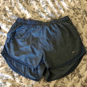Nike Dri-Fit Running Shorts🏋️‍♀️
